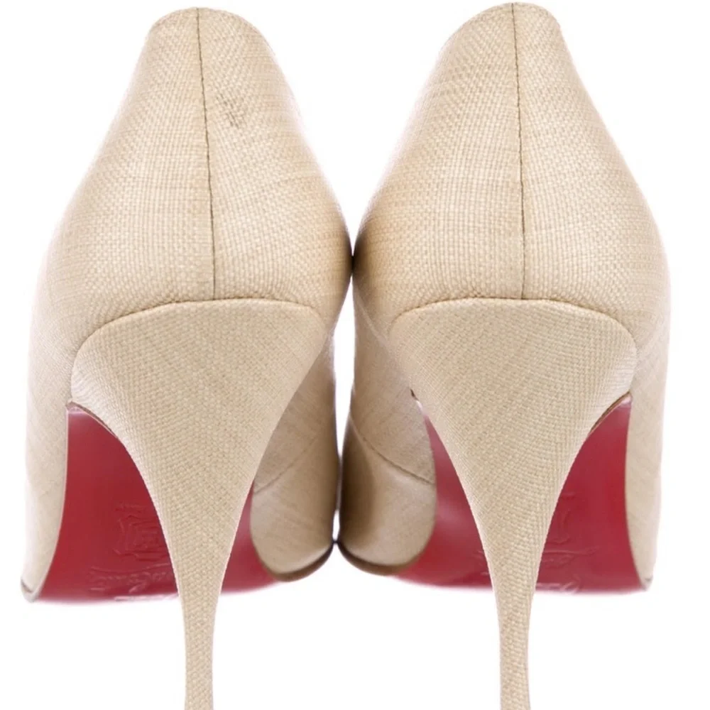 Christian Louboutin Cream and Gold Stiletto Heels 36.5 euc